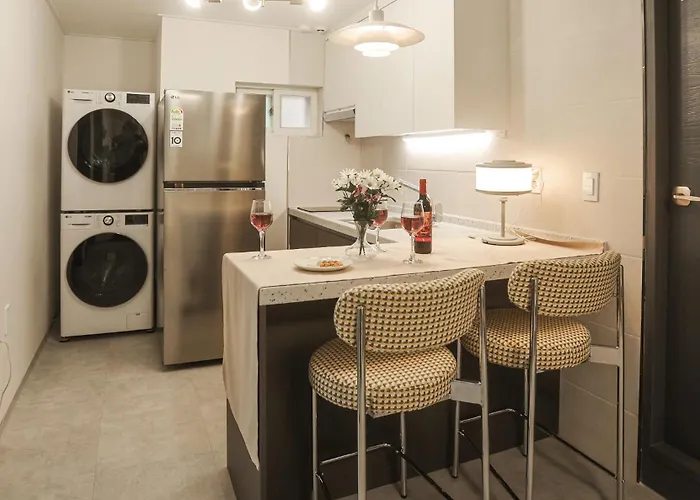 Sunshine House Hongdae Villa Seoul