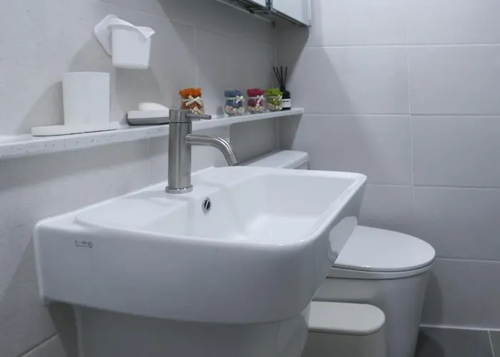 Sunshine House Hongdae Villa *